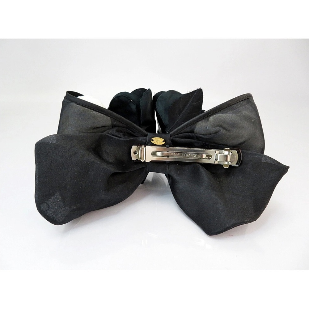 CHANEL Black Floral Hair Clip - Picture 4 of 8